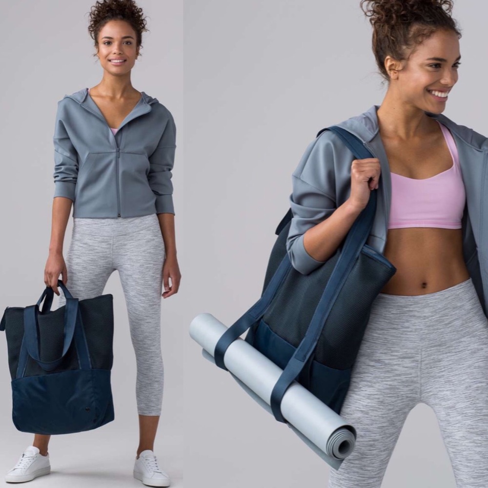 NWOT Lululemon Hot Mesh Tote